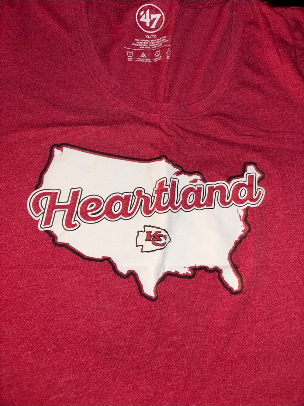 47 Heartland Chiefs Womans T-Shirt with White USA Map - Picture 2 of 3